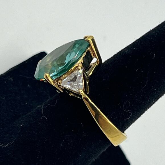 Stunning Pear Cut Ceylon Green Spinel  & Diamond Ring in 14k gold over 925 - Picture 5 of 5
